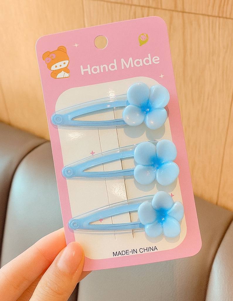 photo_2025-10-01_22-35-41 Clips 1 - الصورة 1