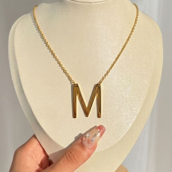 سلسله حرف M