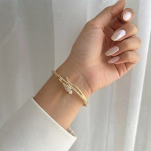 photo_5938244061904965665_y اسورة حية جولد بلتيد
